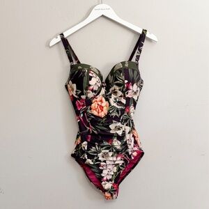 MILÉA Women’s Green Multi Floral Underwire One Piece Shirred Swimsuit Size 6 US